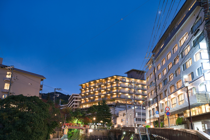 土地の活用方法としてのホテル建設という選択―メリット・デメリットは？